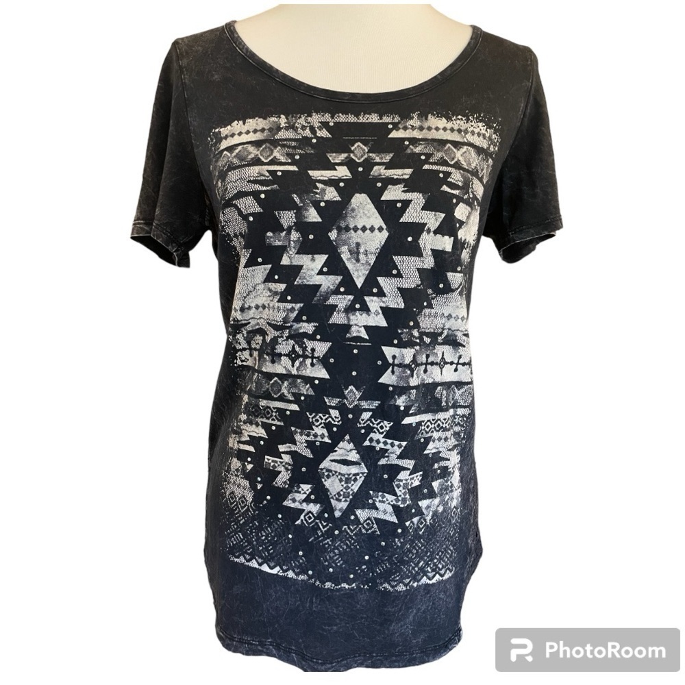 Daytrip Aztec Embellished and Lace Tee